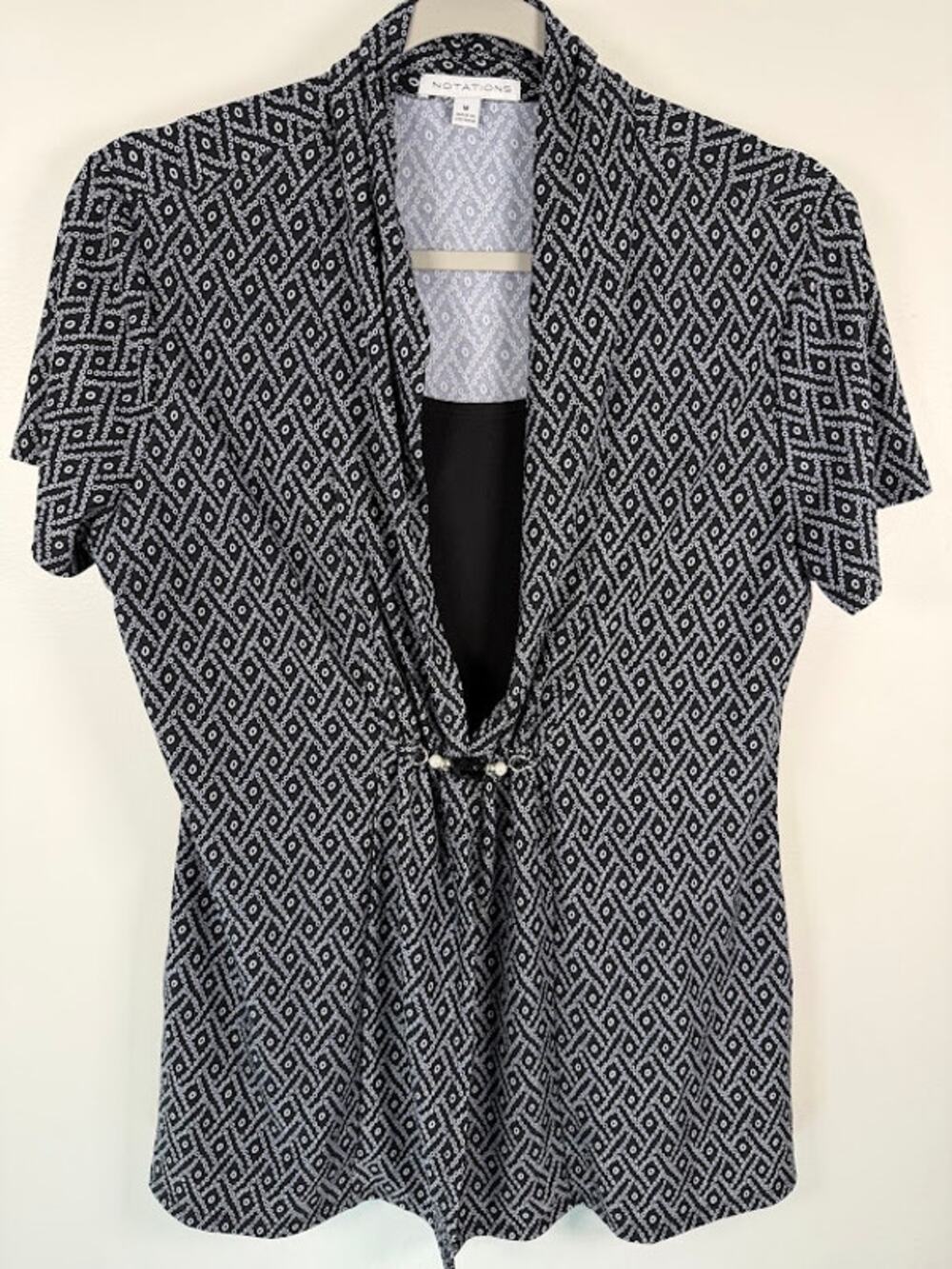 Notations Womens Short Sleeve Top M Black White Geometric Cami Insert Buckle